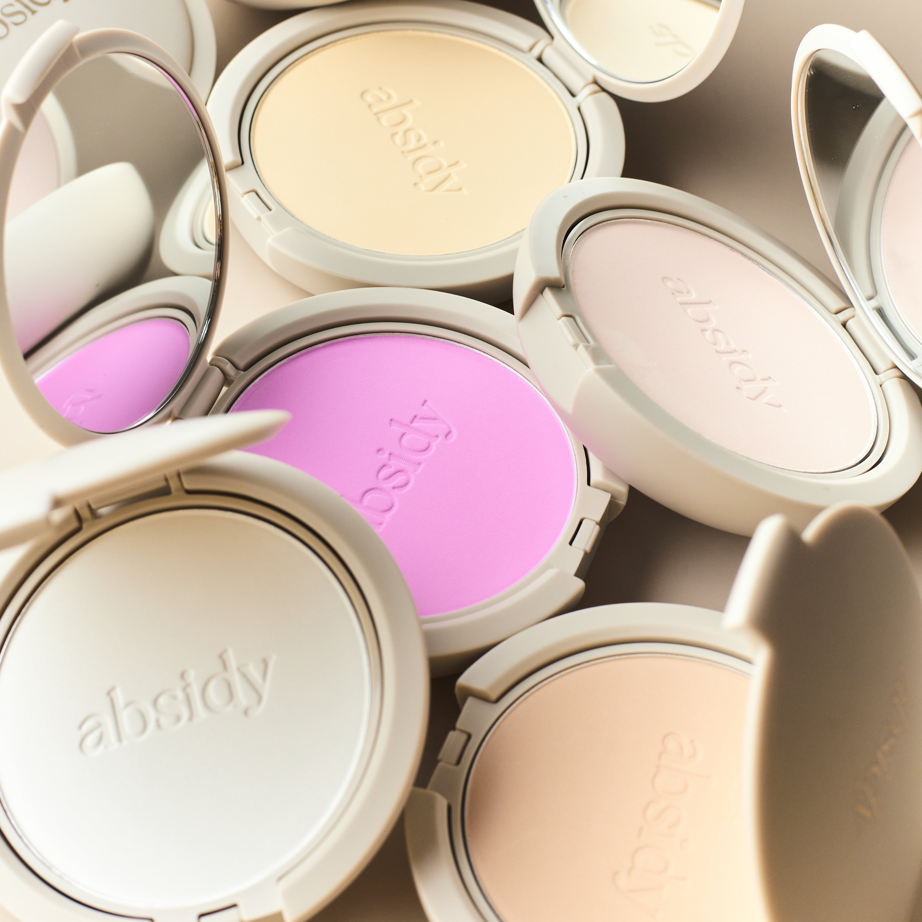 Complexion Blur Translucent Perfecting Powder
